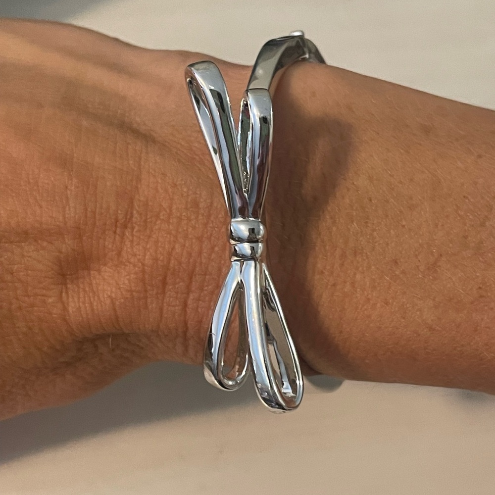Kate Spade Bow Bracelet ♠️
